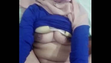Wanita dewasa Indonesia terbaru