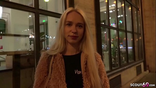 GERMAN SCOUT – Teeny Arteya fuer Geld hart durch gevoegelt