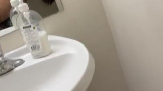 Pinay Kinantot sa Banyo Ang Lakas ng Halinghing